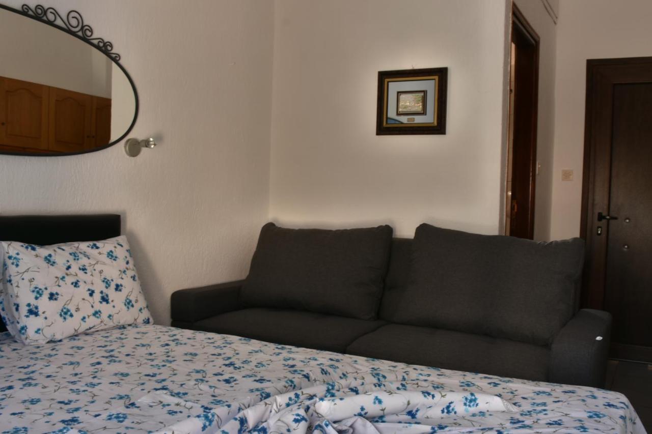 Theano Studios Paralia Sikias Exterior photo